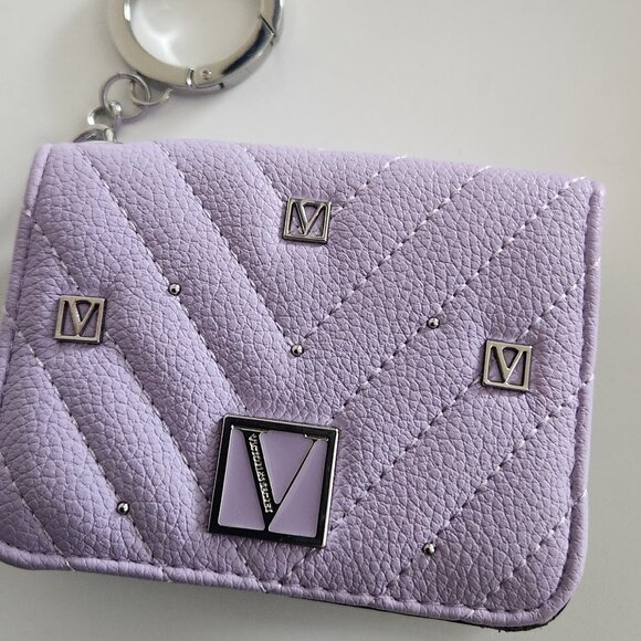 Card holder - Picture 1 of 2